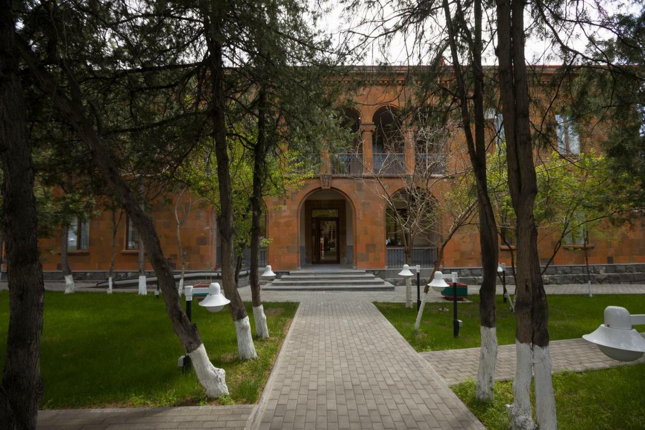 Annabella Boutique Hotel Jereván Kültér fotó