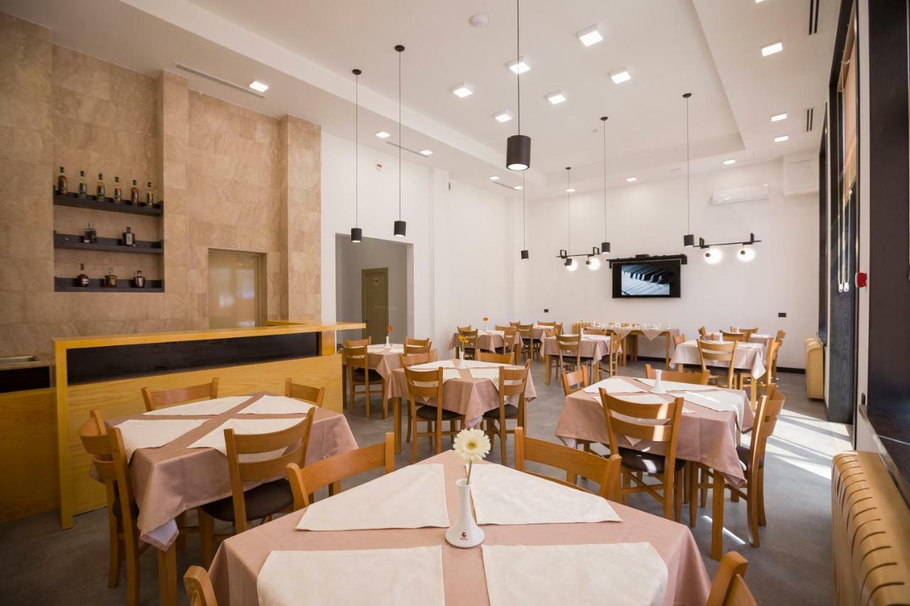 Annabella Boutique Hotel Jereván Kültér fotó